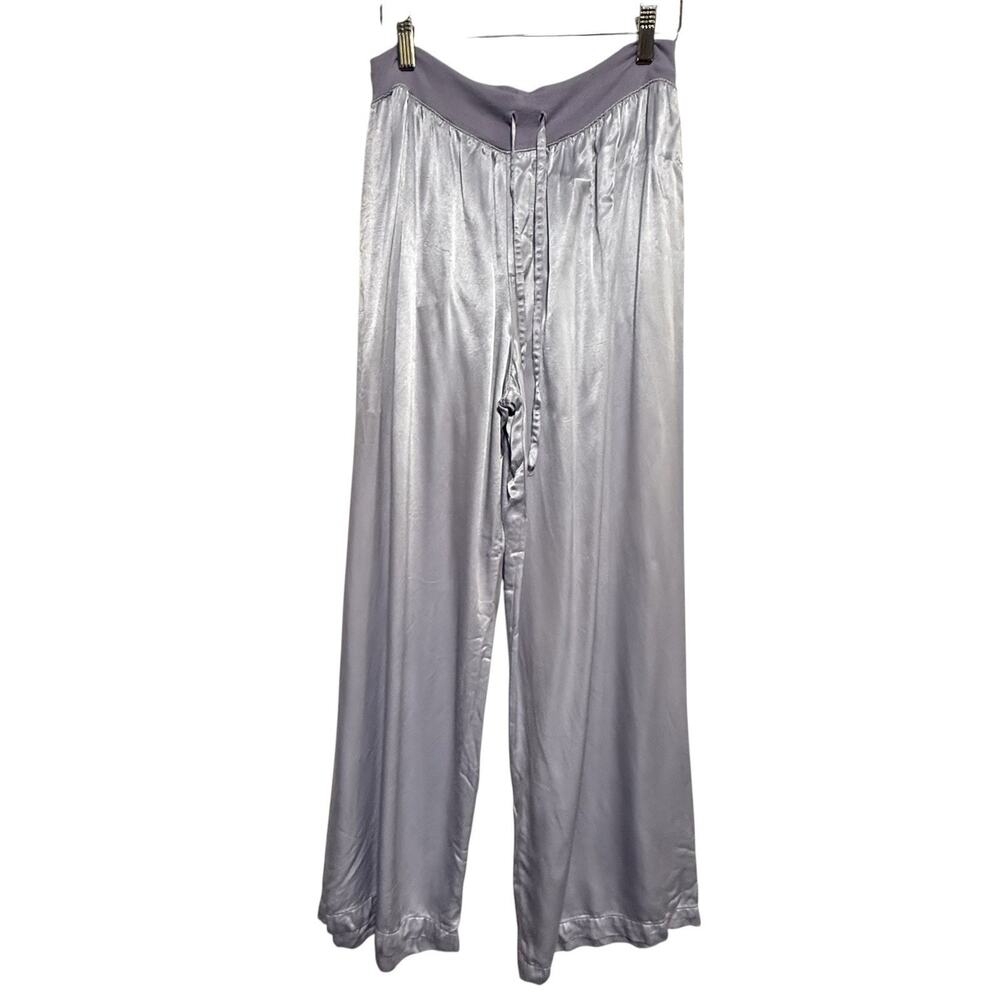 PJ Harlow Satin Pajama Lounge Pants Jolie Capri SIZE MEDIUMUSA High Rise Silver